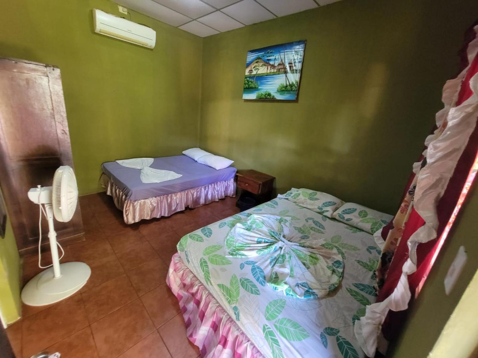 Hostal Nathaly Moyogalpa Exterior photo