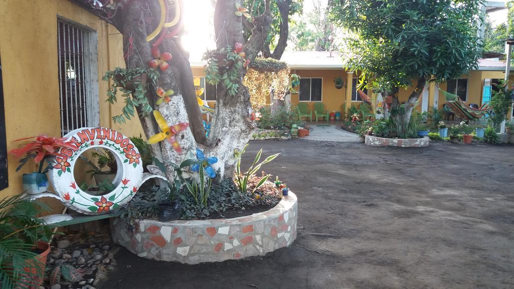 Hostal Nathaly Moyogalpa Exterior photo