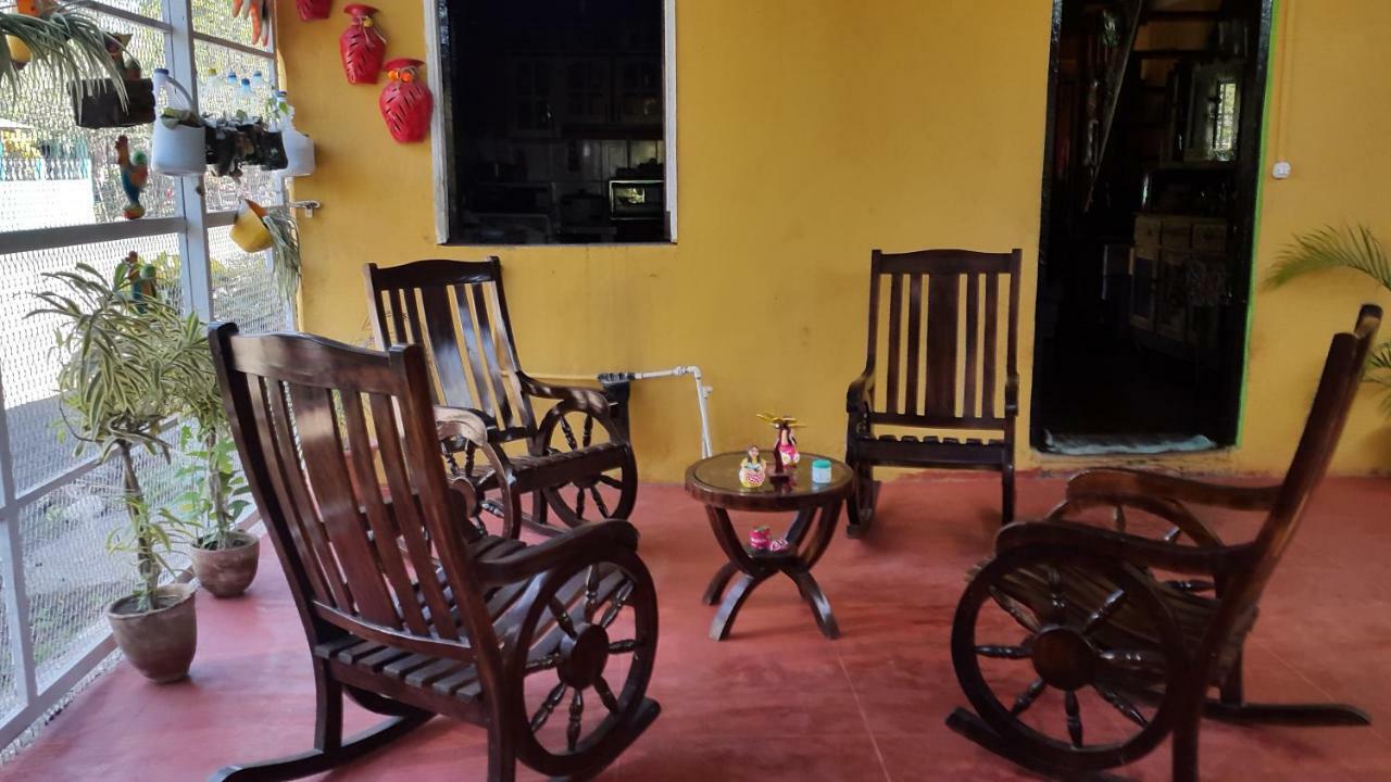 Hostal Nathaly Moyogalpa Exterior photo